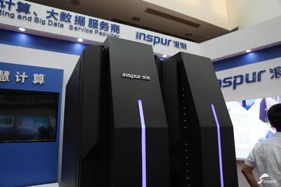 VR、石墨烯等黑科技悉數(shù)亮相！快看這個(gè)峰會(huì)創(chuàng)新成果展上還有啥